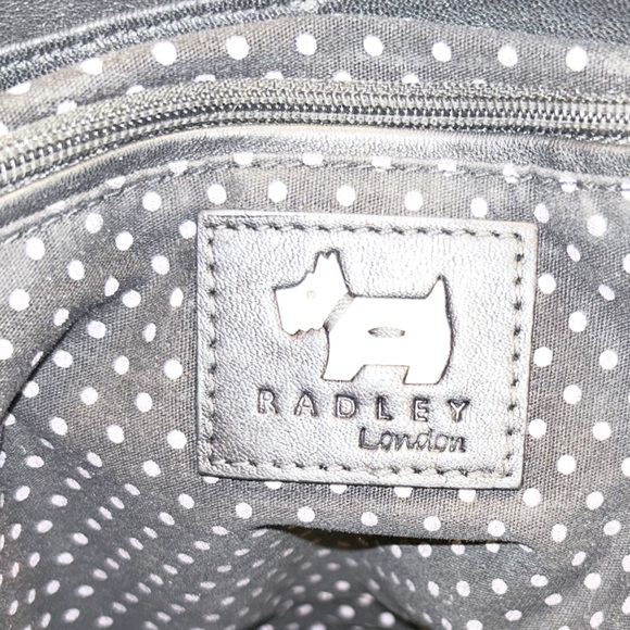 RADLEY London ๐ฌ๐ง Leather Hobo Shoulder Tote Top Zip Closure & Silver Hardware - Picture 7 of 11